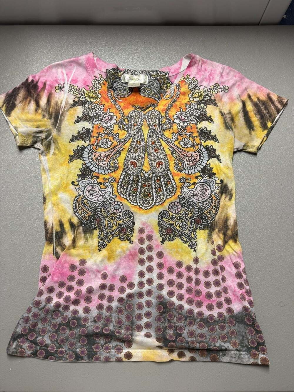Replica Industry Rhinestone Paisley Tie Dye Short Sleeve V-Neck Top